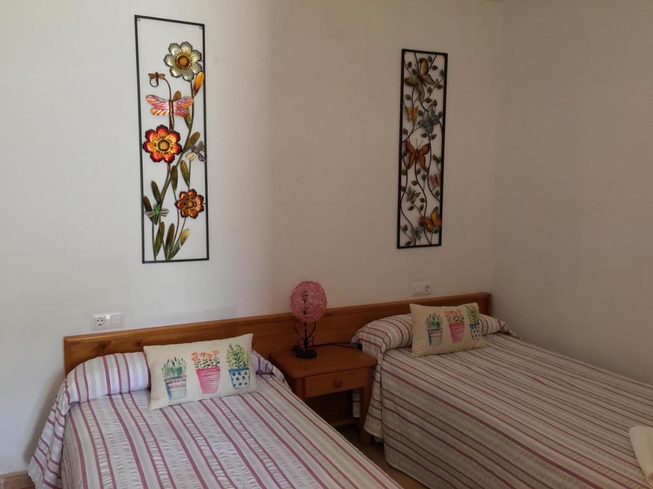 Apartaments Fontalba เกราลบ์ส ภายนอก รูปภาพ